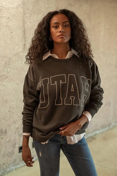 Timeless Bohme Tops Women Utah Graphic Sweatshirt Charcoal