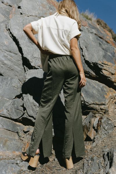 Functional Women Pants Olive Mindy Pants In Olive Bohme