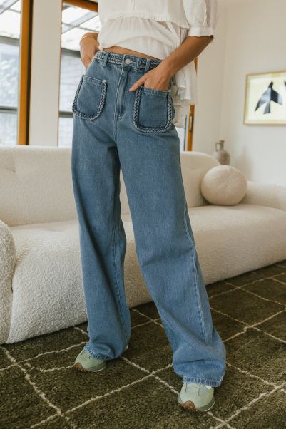 Kiera Jeans In Medium Wash - Final Sale Luxurious Bohme Medium Wash Denim Women