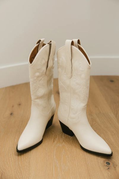 Bohme Shoes Amaya Cowgirl Boots In White Women White Spacious